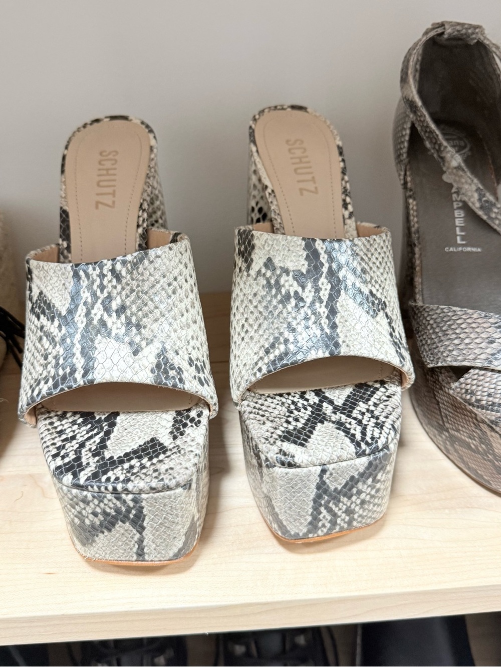 SCHUTZ Snake-Print Platform Slide Sandals in Gray and Cream